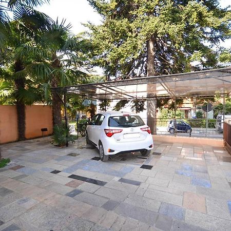 Lili Apartment Novigrad  Exterior photo