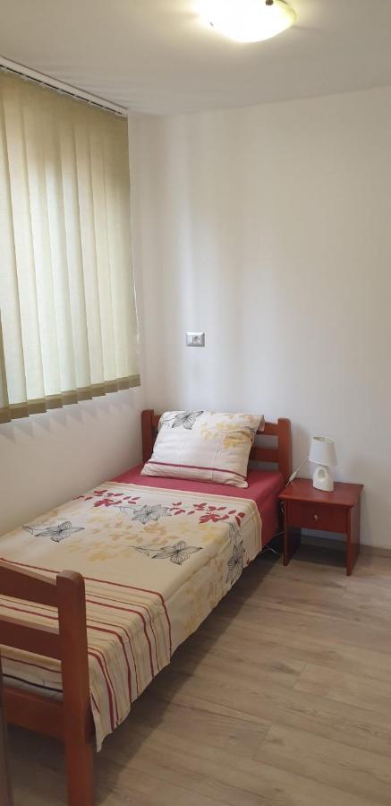 Lili Apartment Novigrad  Exterior photo